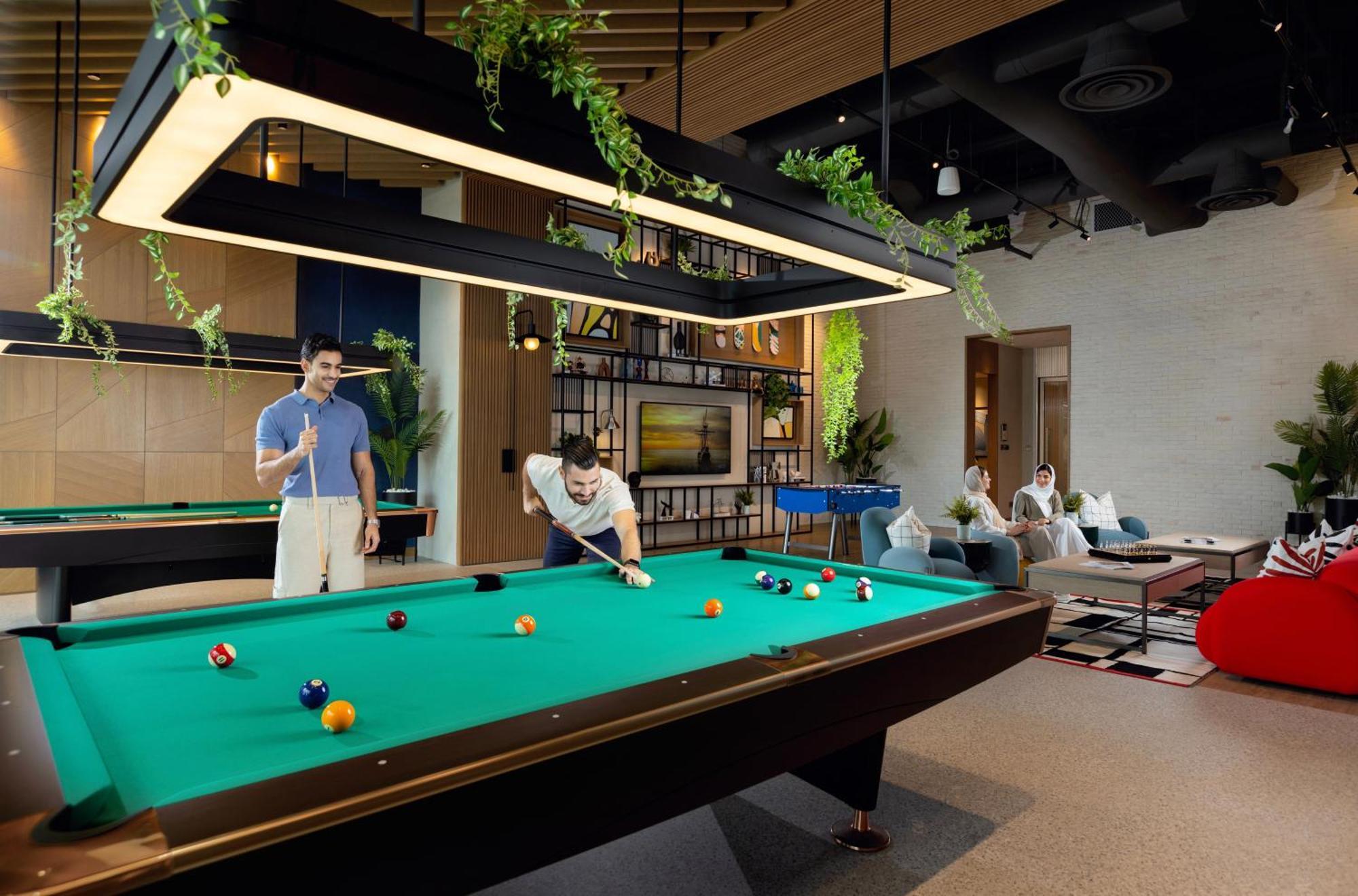 Onyx Rotana Hotel Манама Екстериор снимка The Billiard Room