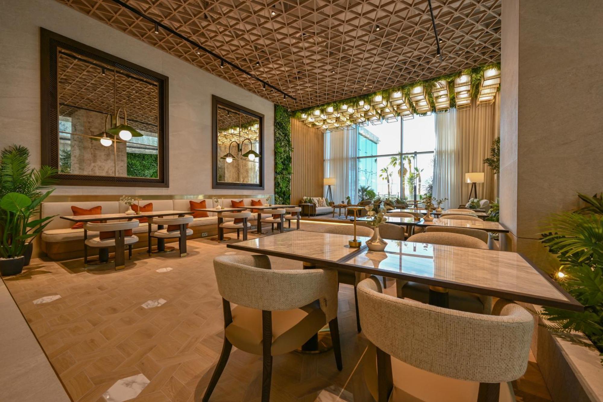 Onyx Rotana Hotel Манама Екстериор снимка The interior of the restaurant
