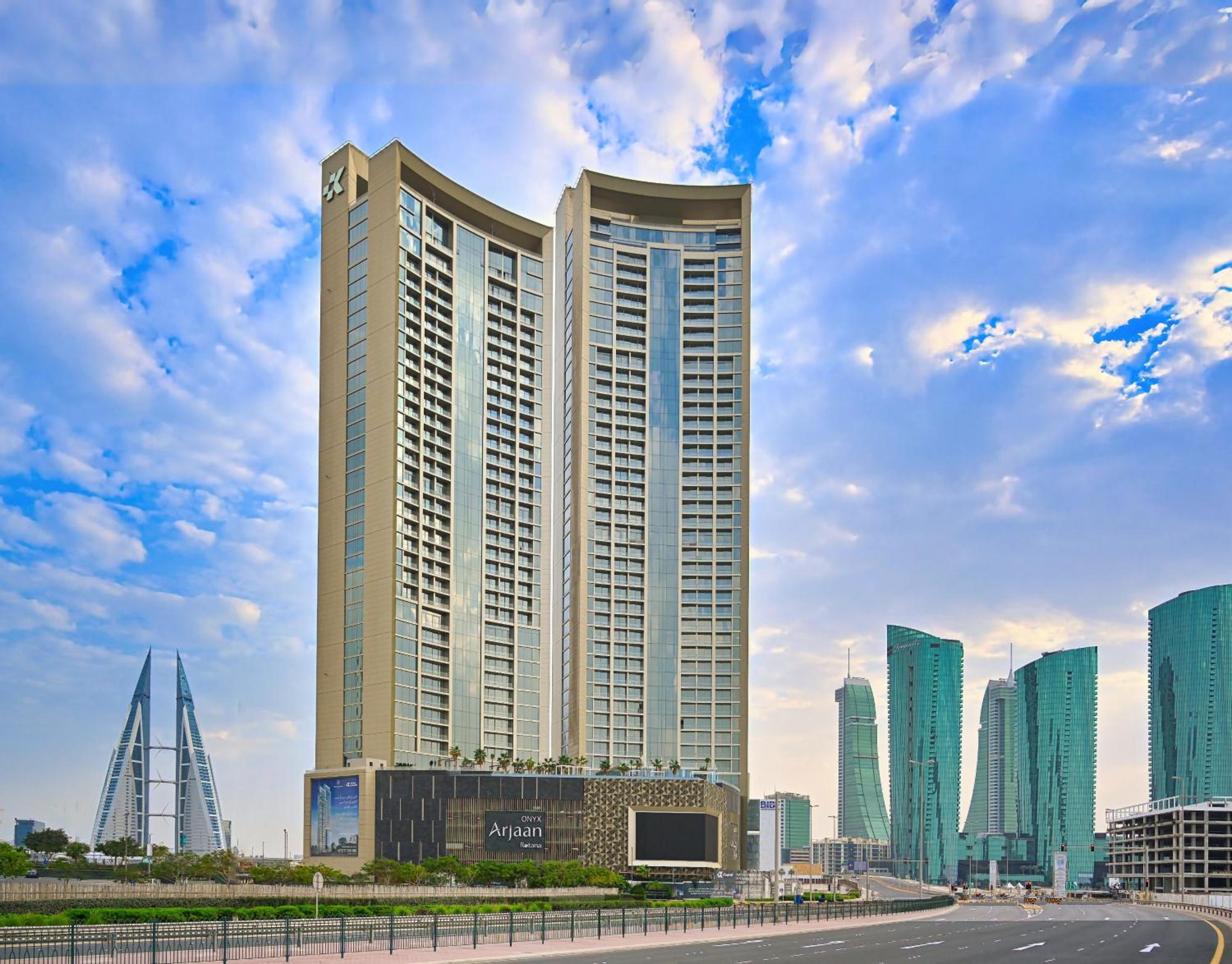 Onyx Rotana Hotel Манама Екстериор снимка The Four Seasons Hotel Bahrain