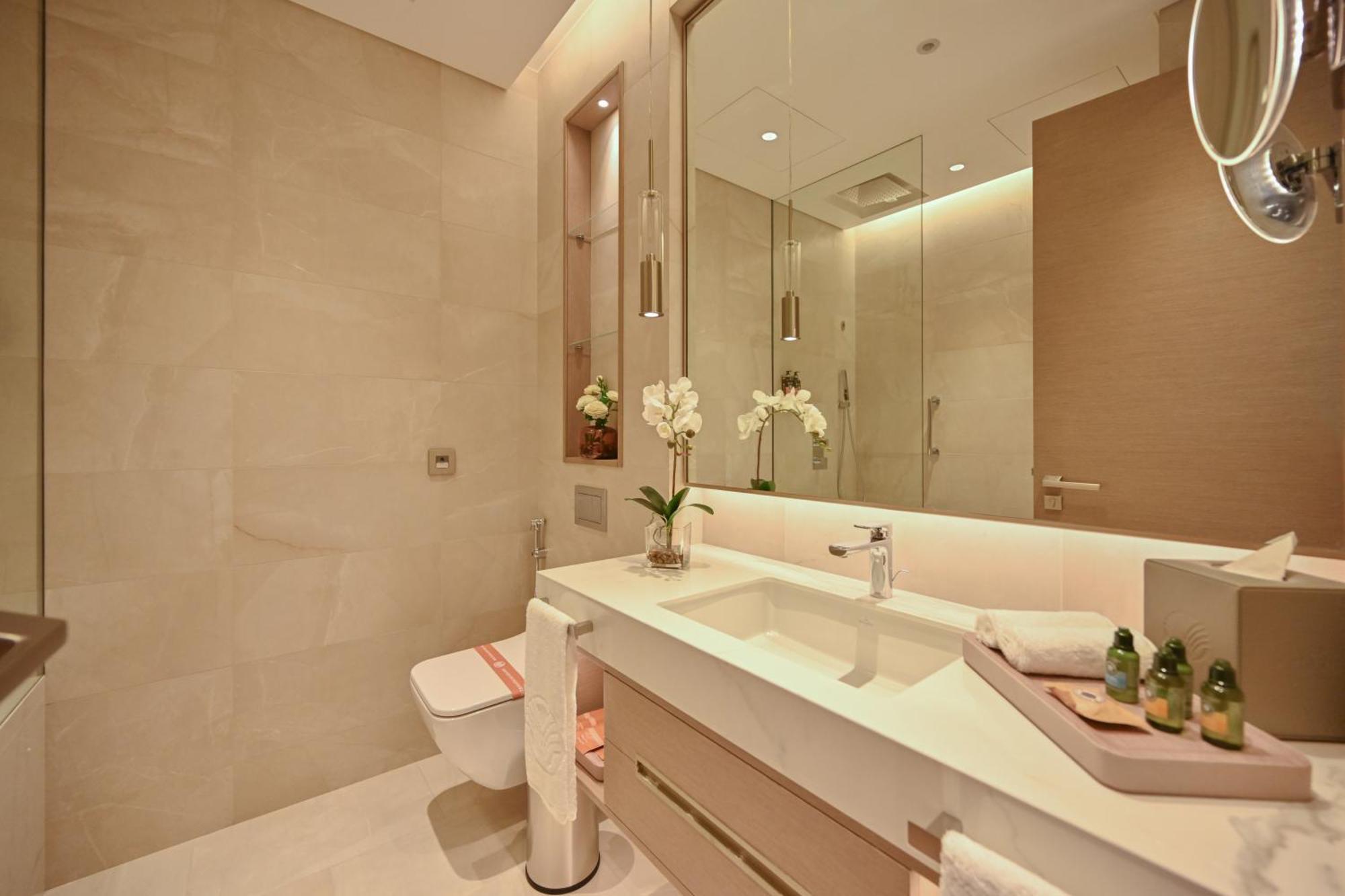Onyx Rotana Hotel Манама Екстериор снимка