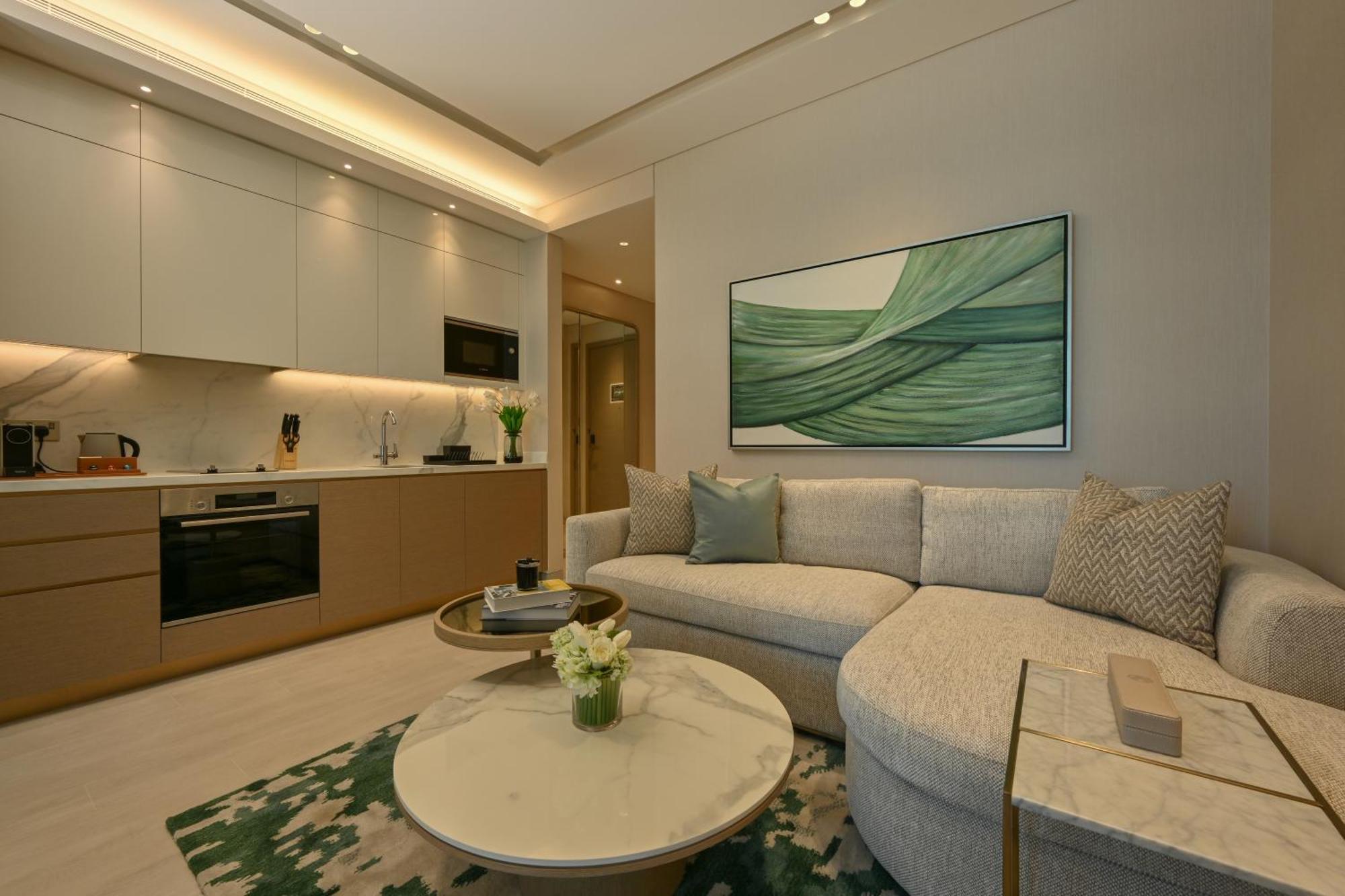 Onyx Rotana Hotel Манама Екстериор снимка A living room in a 1-bedroom apartment