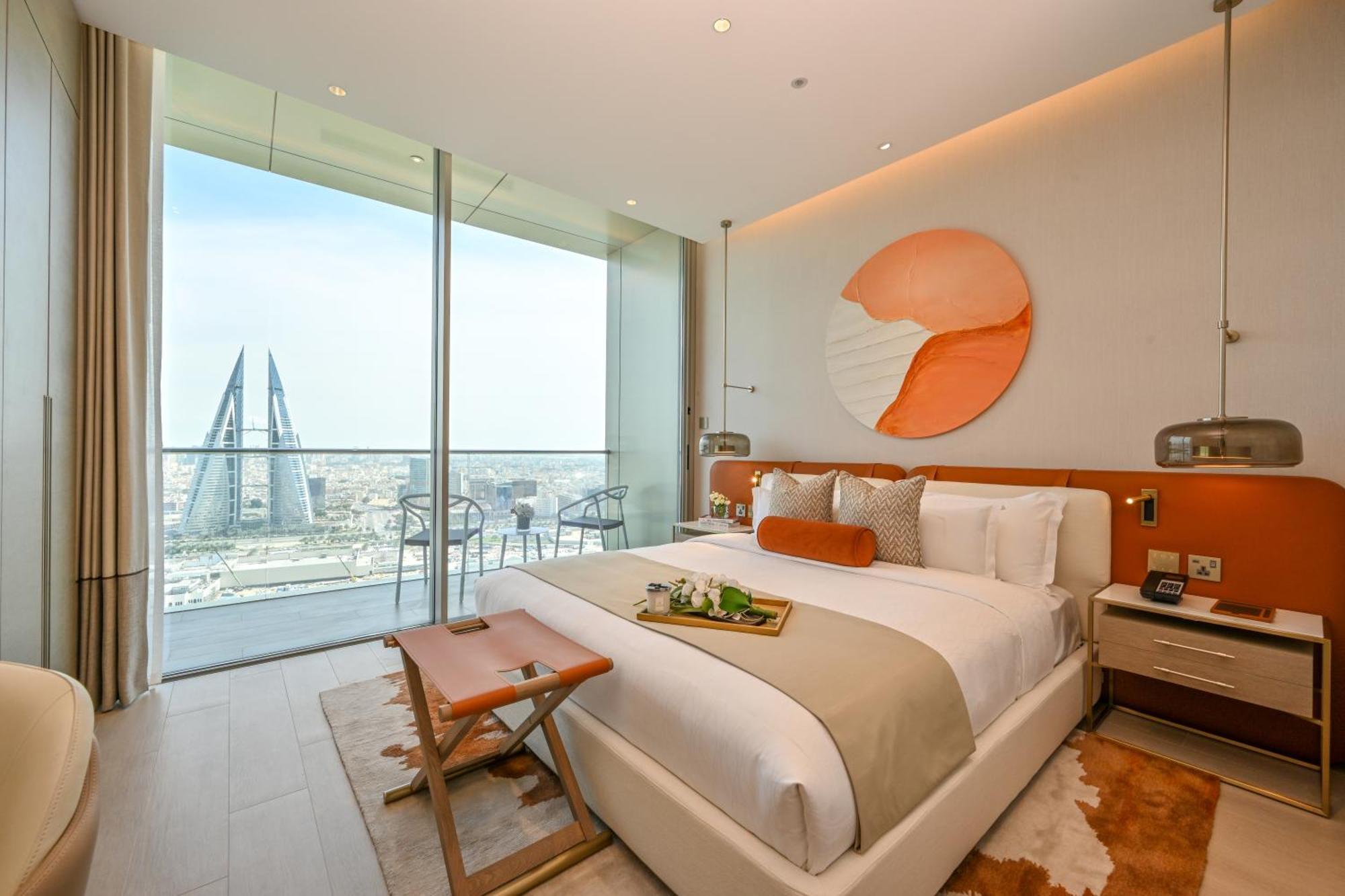 Onyx Rotana Hotel Манама Екстериор снимка A bedroom at the Address Downtown